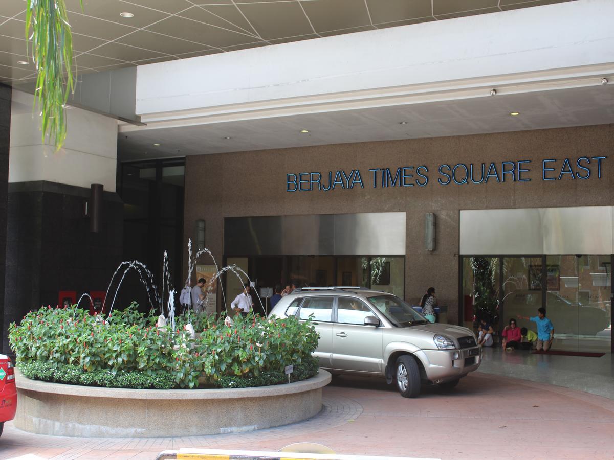 Times Square Service Suites كوالالمبور المظهر الخارجي الصورة