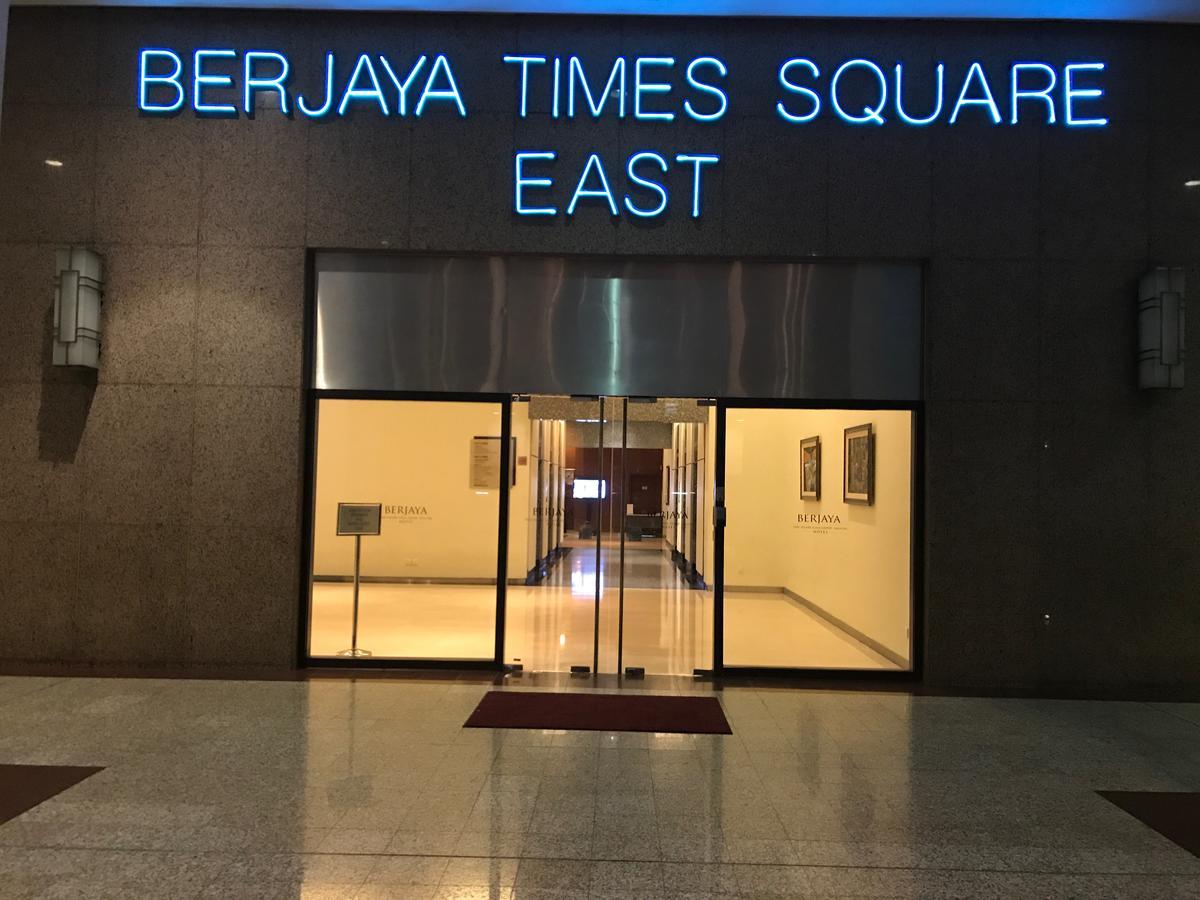 Times Square Service Suites كوالالمبور المظهر الخارجي الصورة